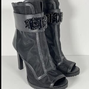 Karl Lagerfeld Black Blayze Embellished Strap Peep Toe Heels Boots Womens Size 8
